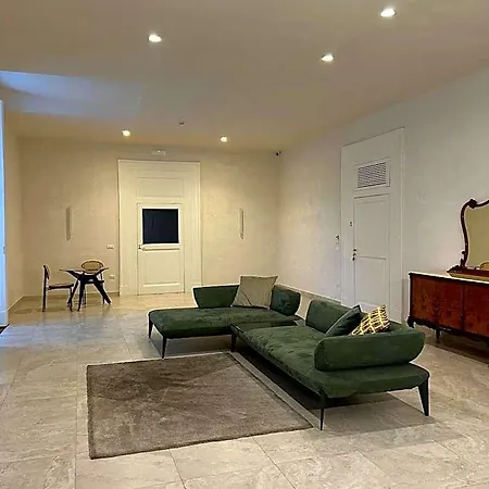 Casa Celeste Aida 4* Napoli