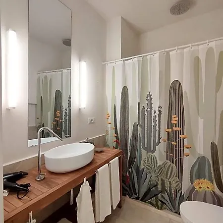 Casa Celeste Aida