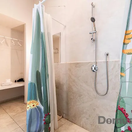Bed & Breakfast Casa Celeste Aida By Domusextra 4*